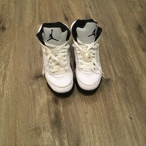 Jordan Retro 5 White & Black High-Top Sneakers